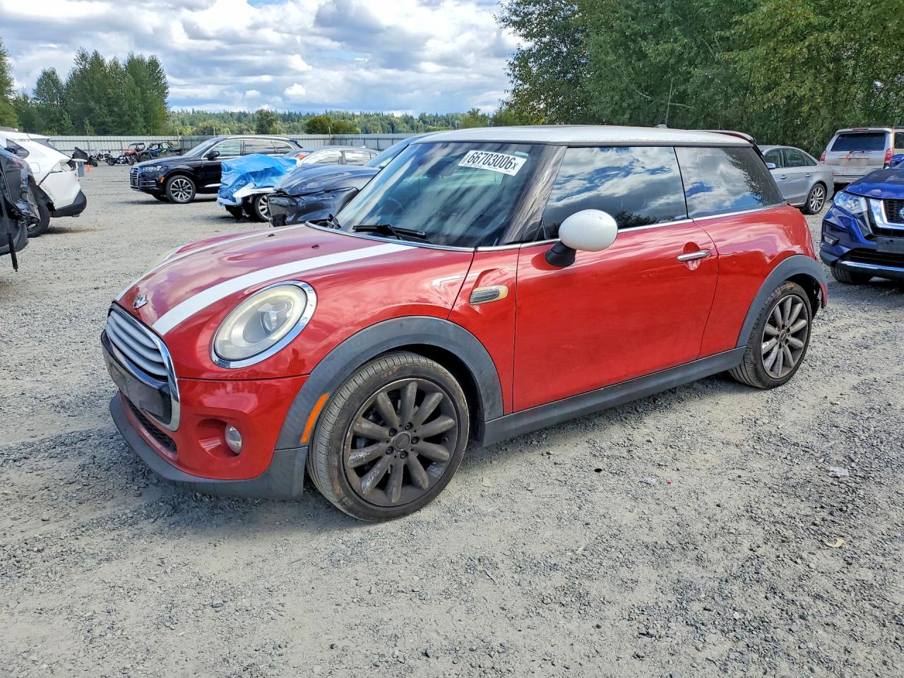 2015 MINI COOPER