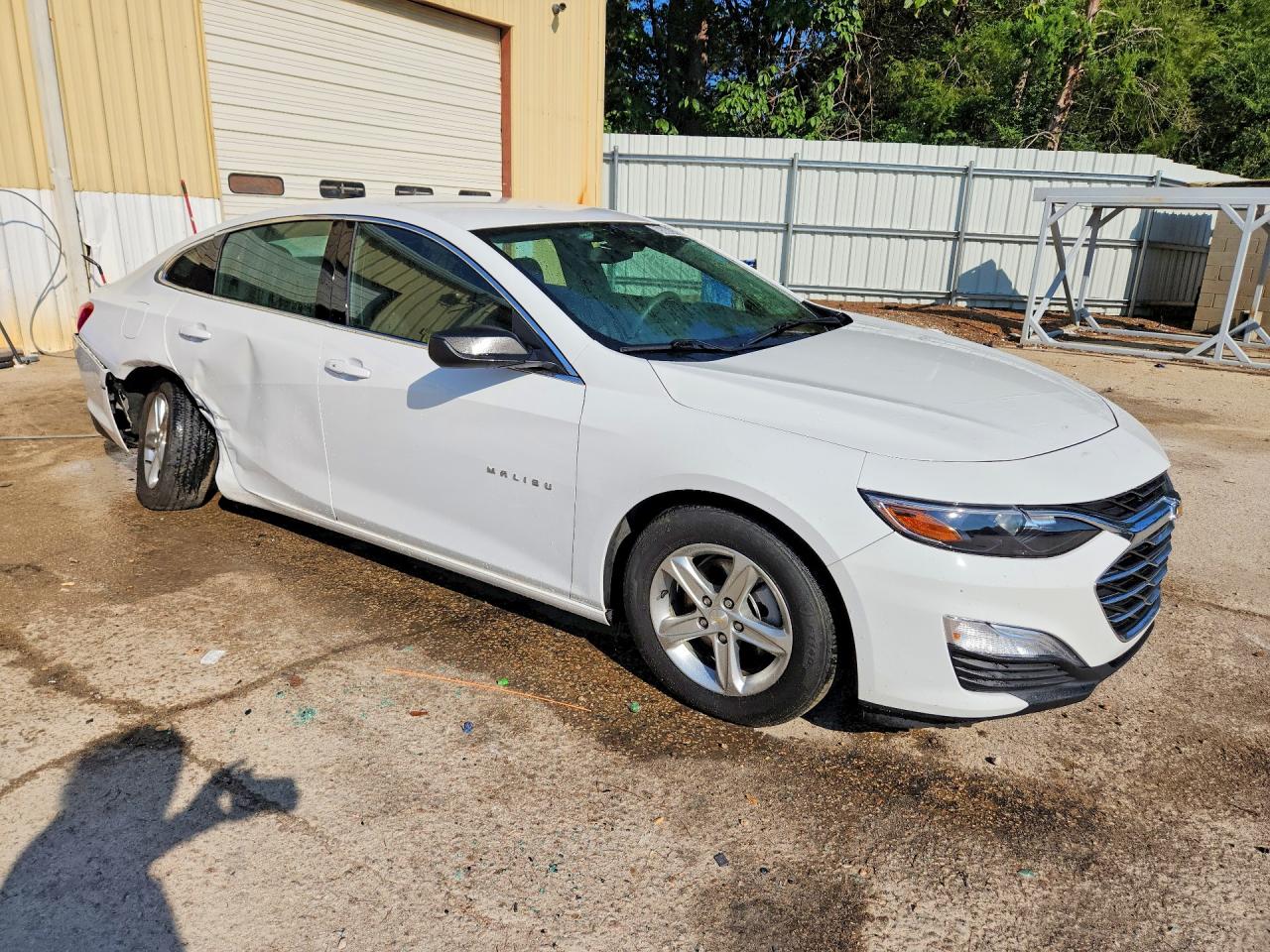 2022 CHEVROLET MALIBU LS — снимка 4