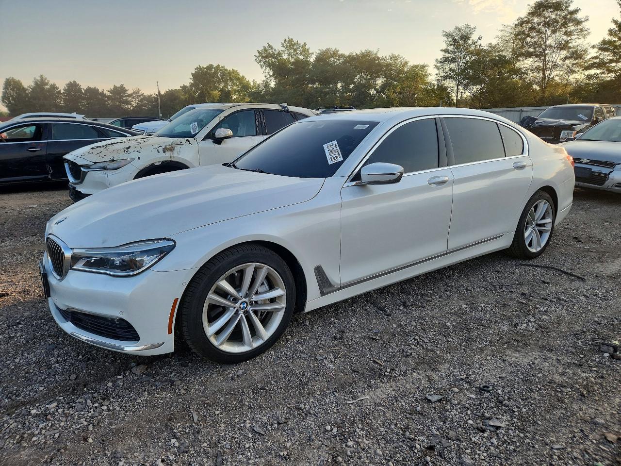 2017 BMW 750 XI