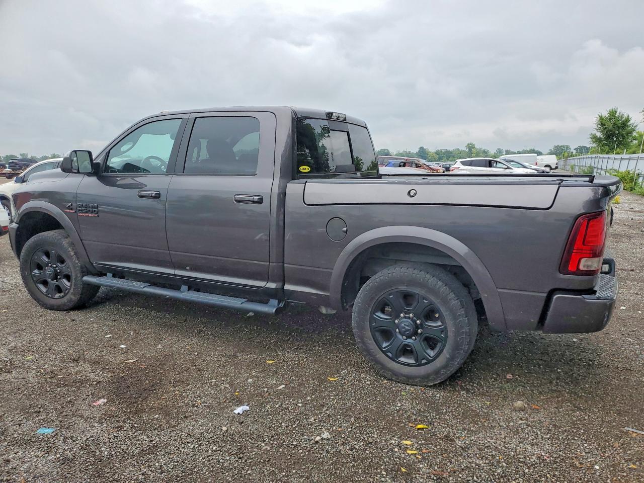 2017 RAM 2500 LARAMIE — photo 2