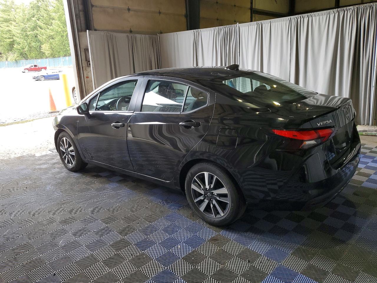 2025 NISSAN VERSA SV — снимка 2