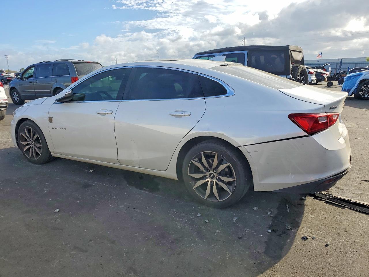 2016 CHEVROLET MALIBU LT