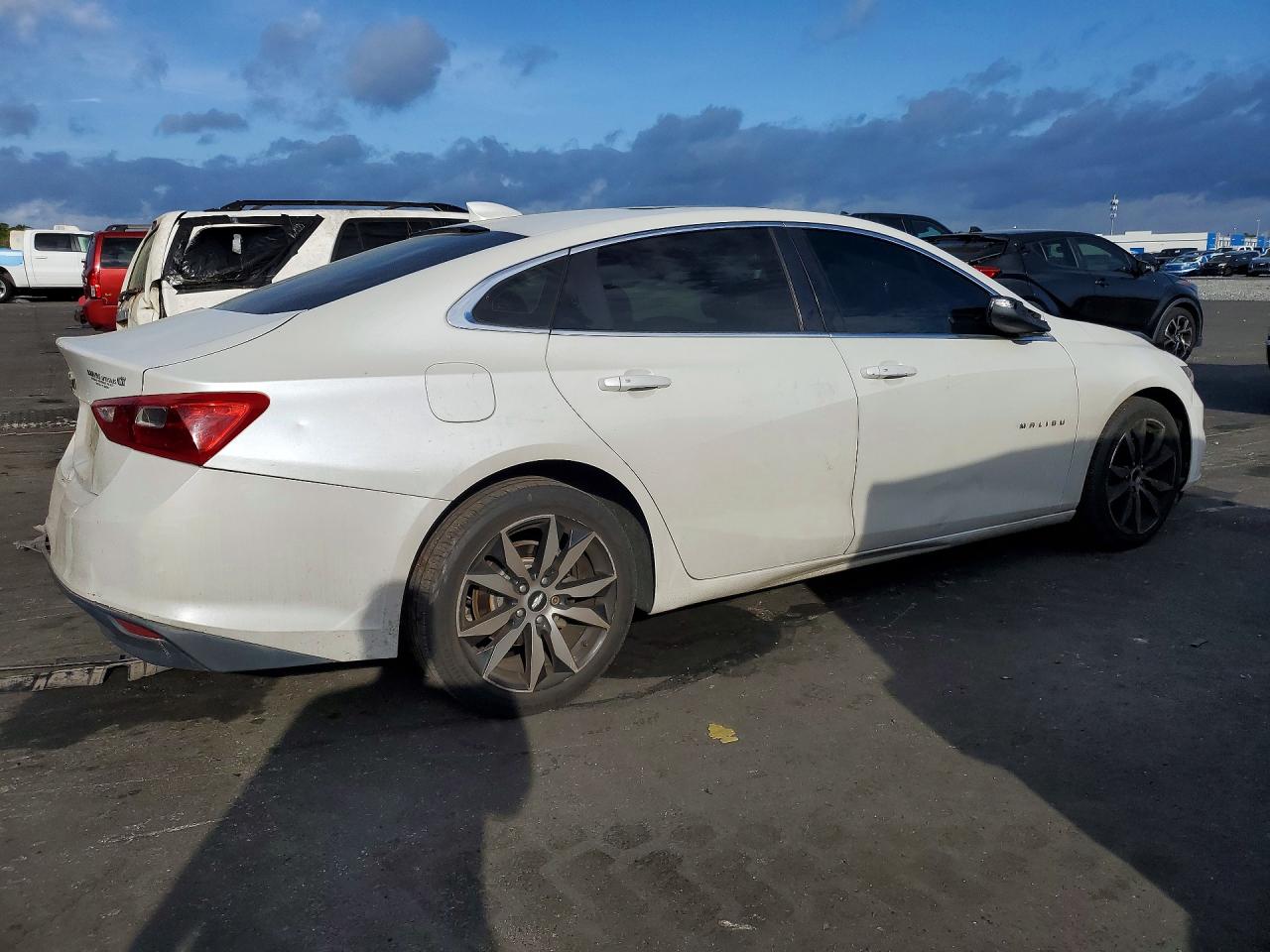 2016 CHEVROLET MALIBU LT — снимка 2