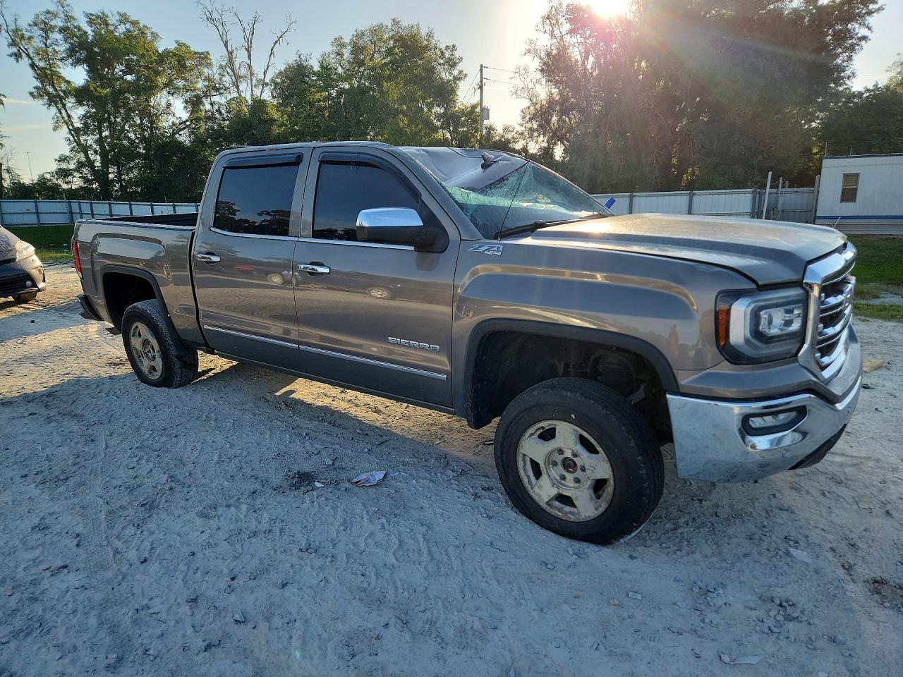 2017 GMC SIERRA K1500 SLT — снимка 4