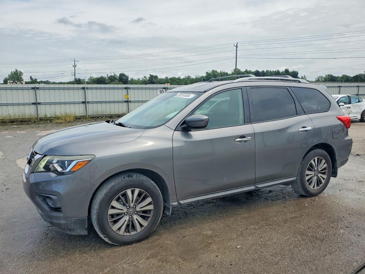 2017 NISSAN PATHFINDER S