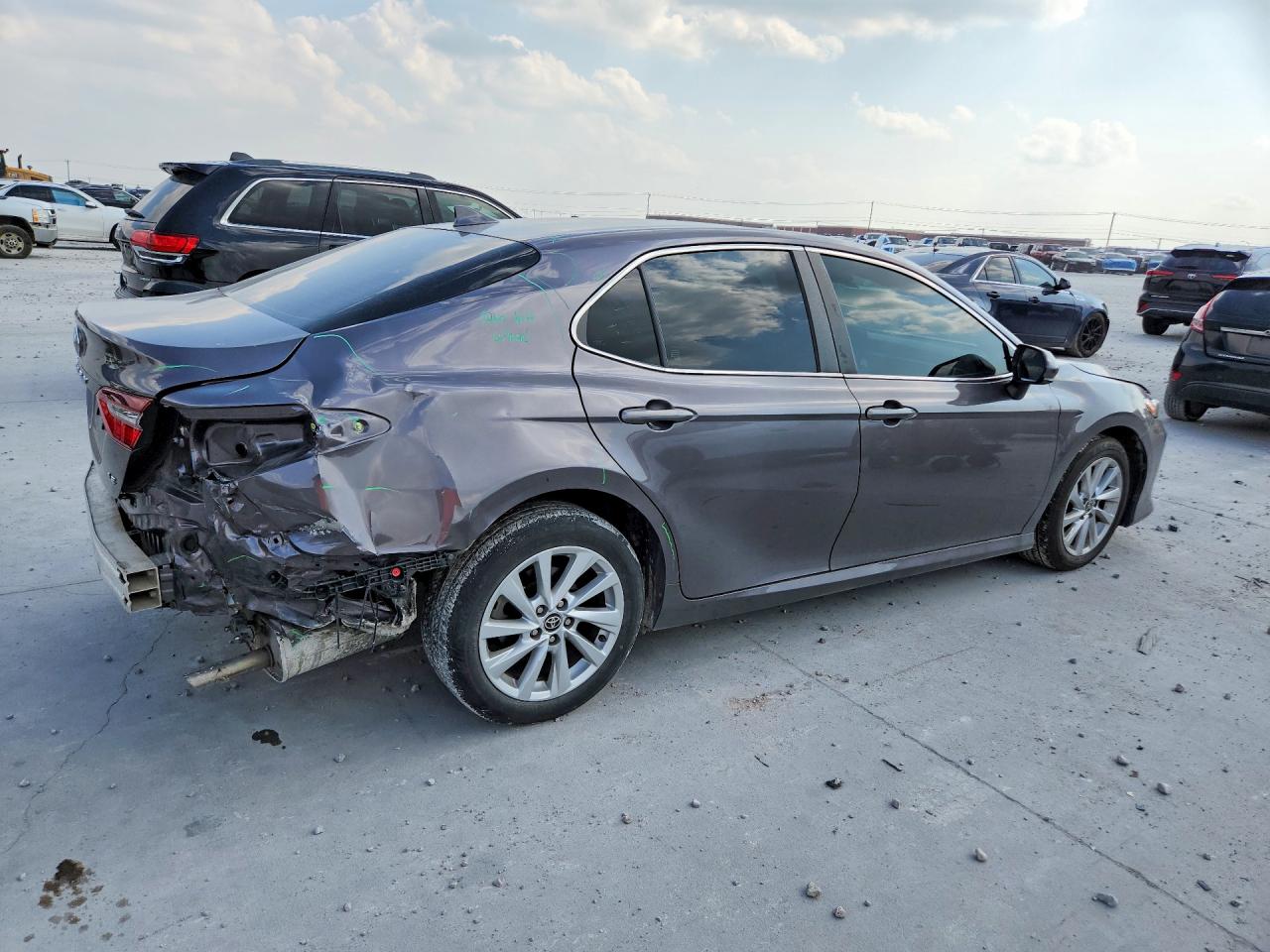 2023 TOYOTA CAMRY LE — снимка 3