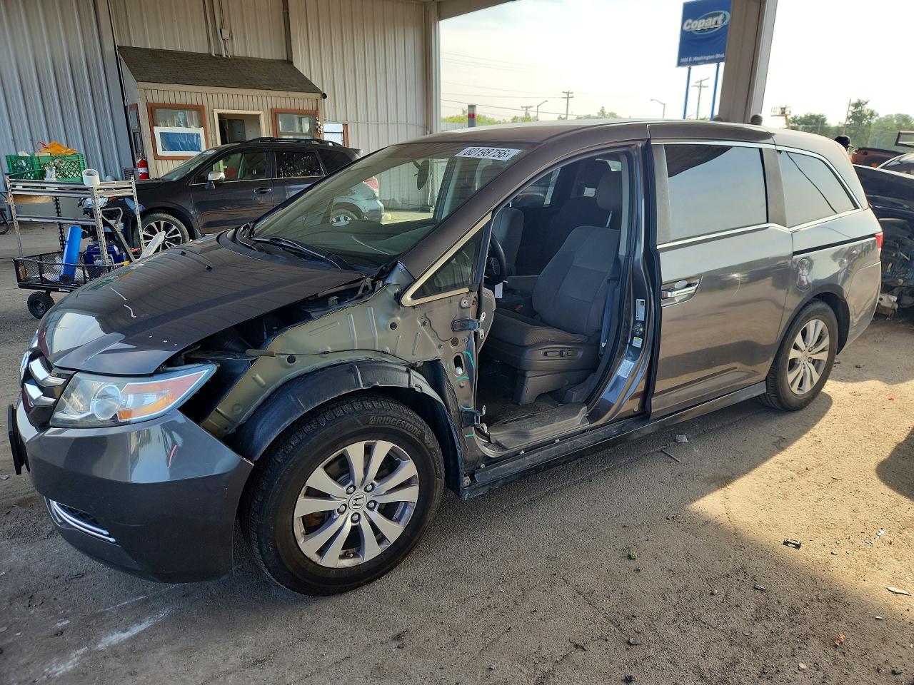 2016 HONDA ODYSSEY SE