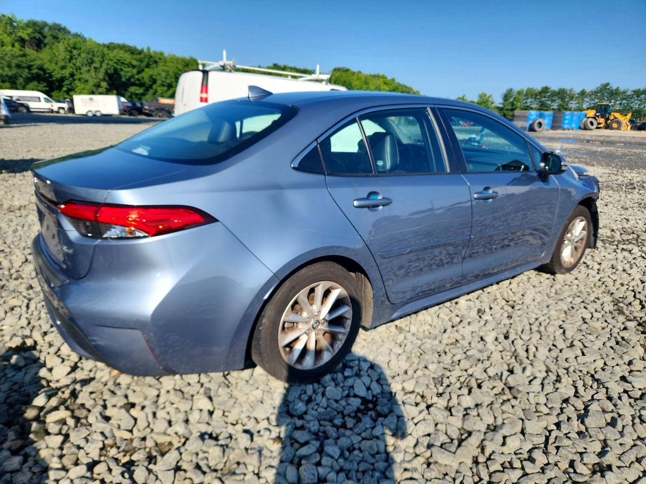 2020 TOYOTA COROLLA XLE — снимка 3