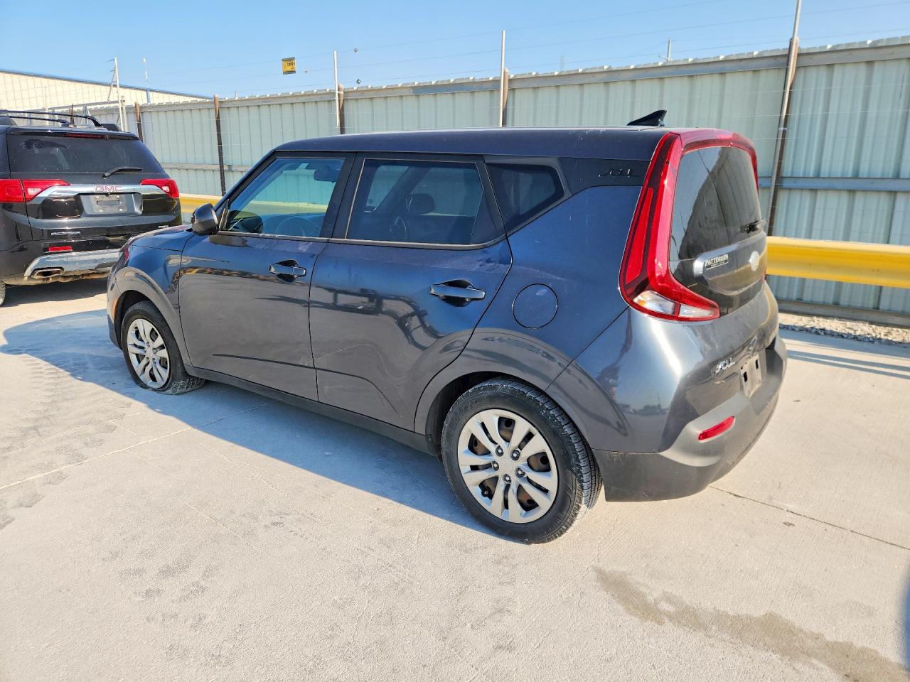 2020 KIA SOUL LX — снимка 2
