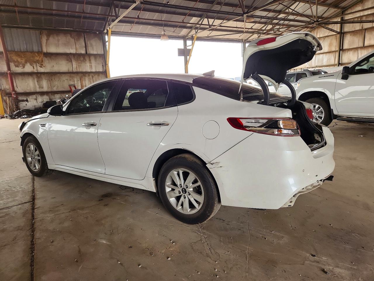 2018 KIA OPTIMA LX — снимка 2