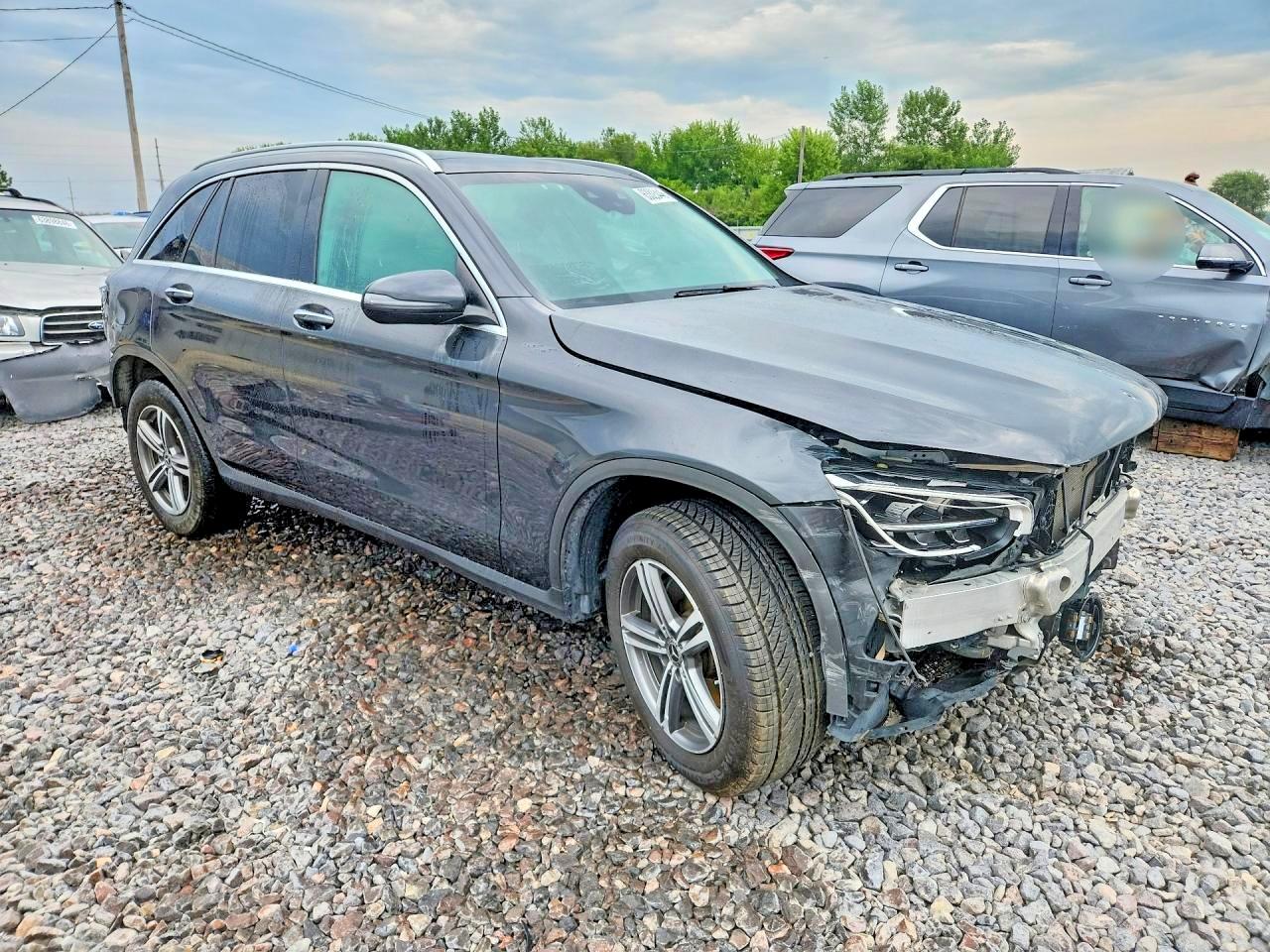 2020 MERCEDES-BENZ GLC 300 4MATIC — снимка 4
