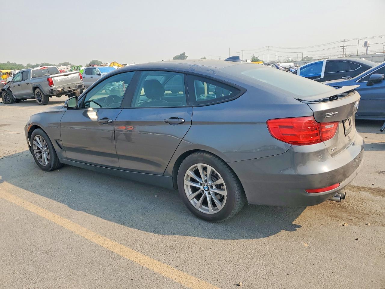 2015 BMW 328 XIGT — снимка 2