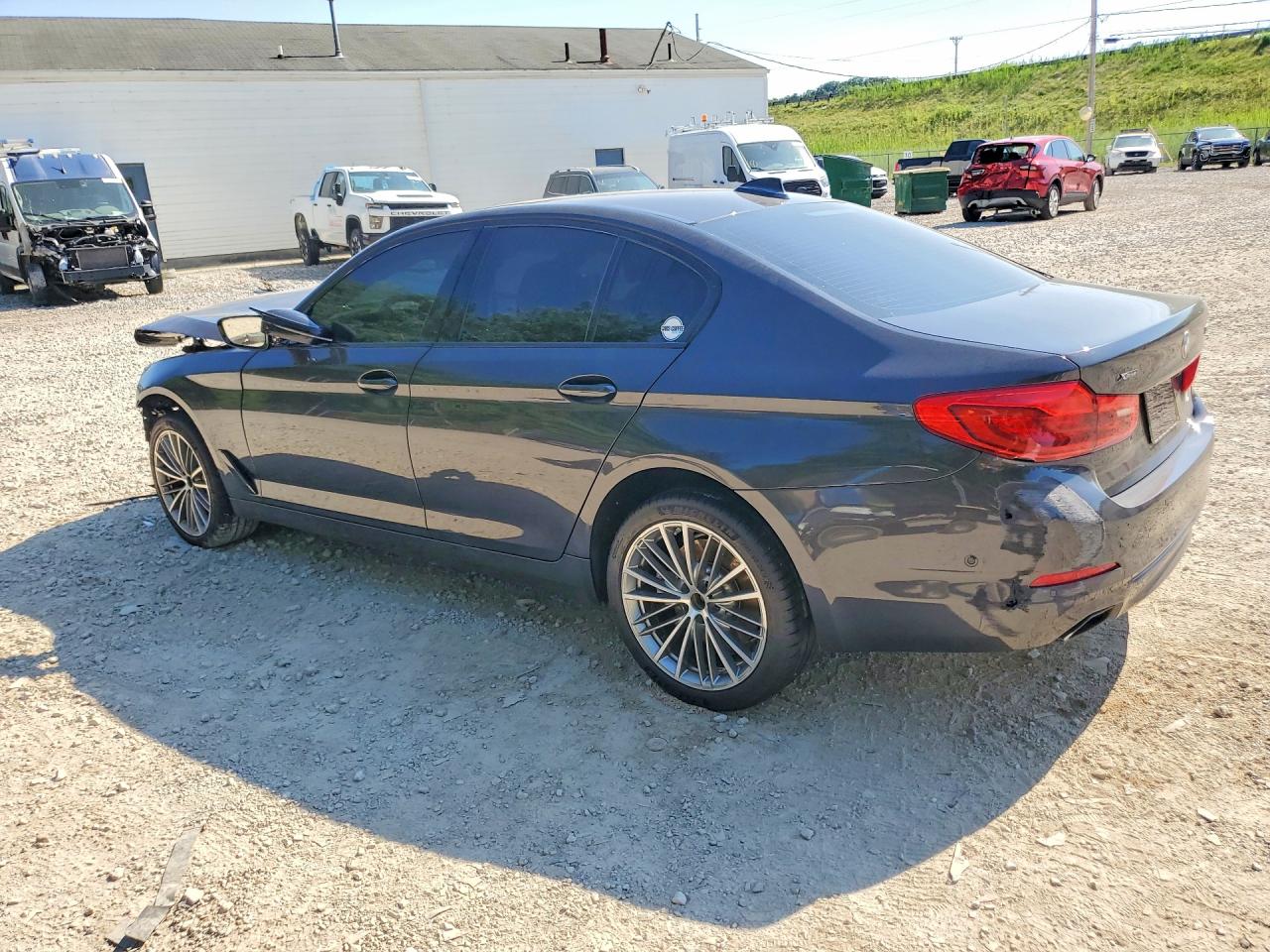 2020 BMW 540 XI — снимка 2