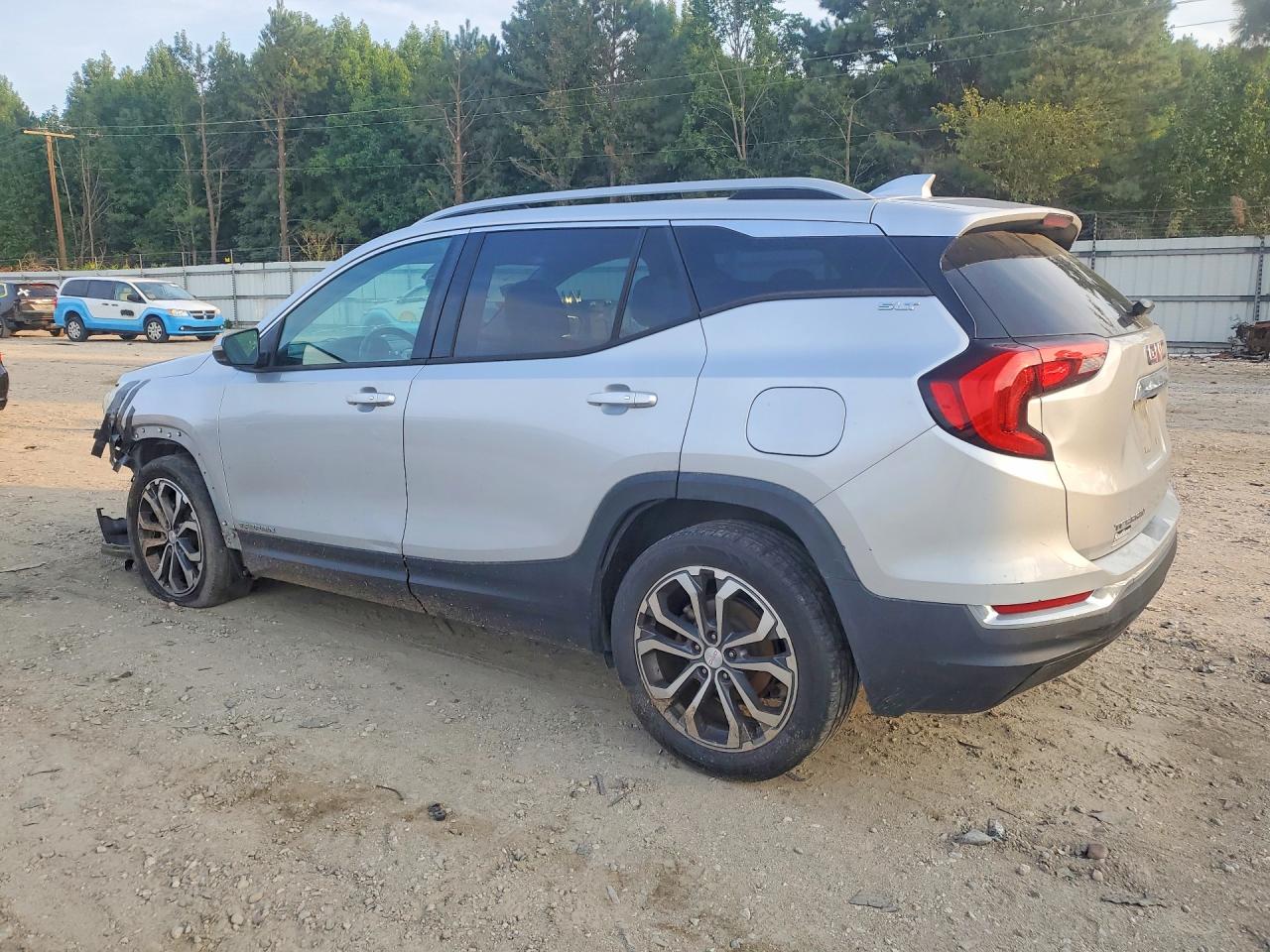 2019 GMC TERRAIN — снимка 2