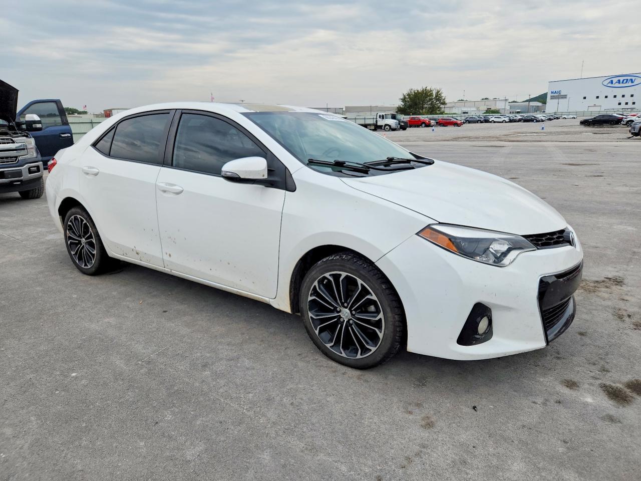 2015 TOYOTA COROLLA S PLUS — снимка 4