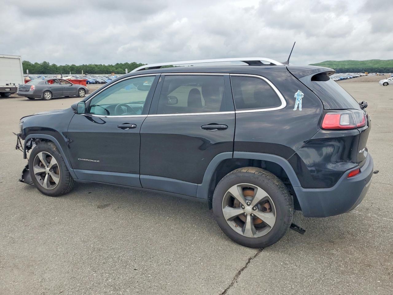 2019 JEEP CHEROKEE LIMITED — снимка 2