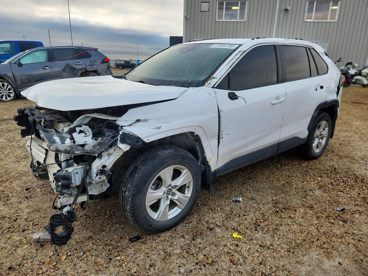 2021 TOYOTA RAV4 XLE