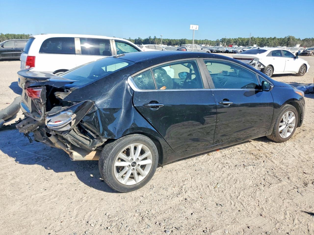 2017 KIA FORTE S — снимка 3