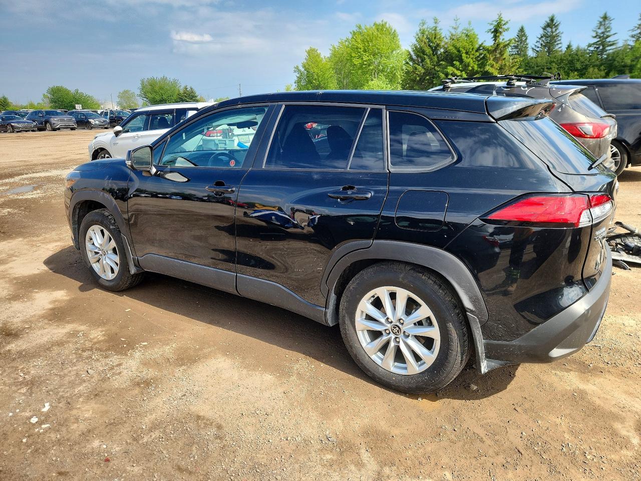 2023 TOYOTA COROLLA CROSS LE — снимка 2