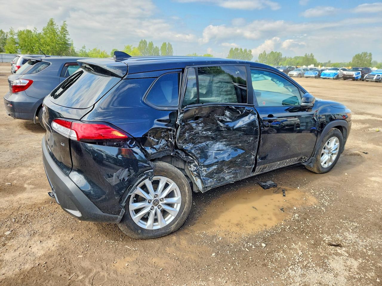 2023 TOYOTA COROLLA CROSS LE — снимка 3