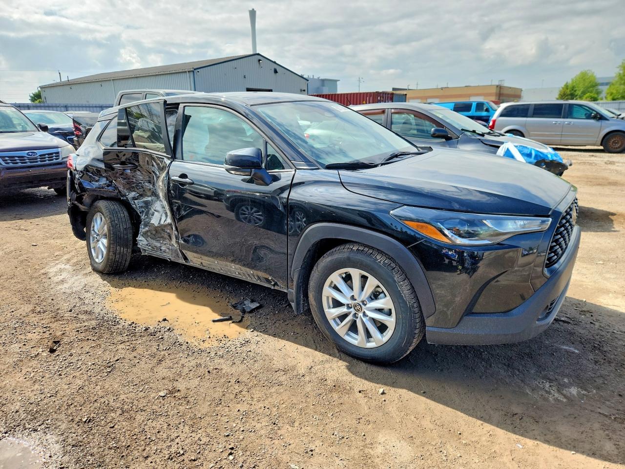 2023 TOYOTA COROLLA CROSS LE — снимка 4