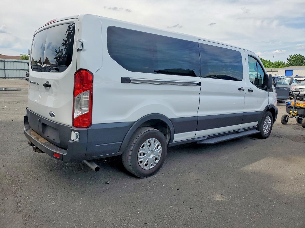 2023 FORD TRANSIT T-350 — снимка 3