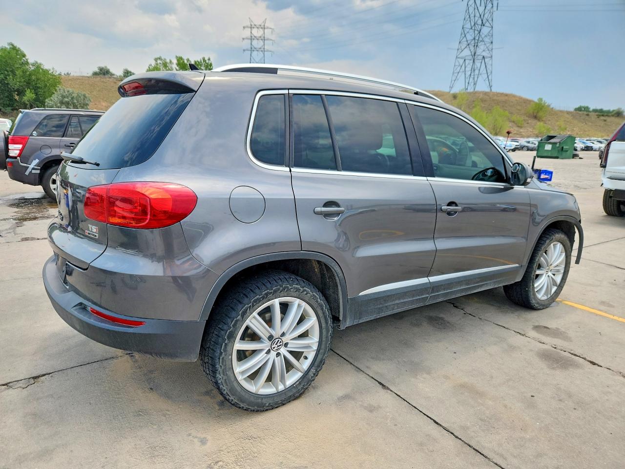 2016 VOLKSWAGEN TIGUAN S/SE/SEL/R-LINE — снимка 3