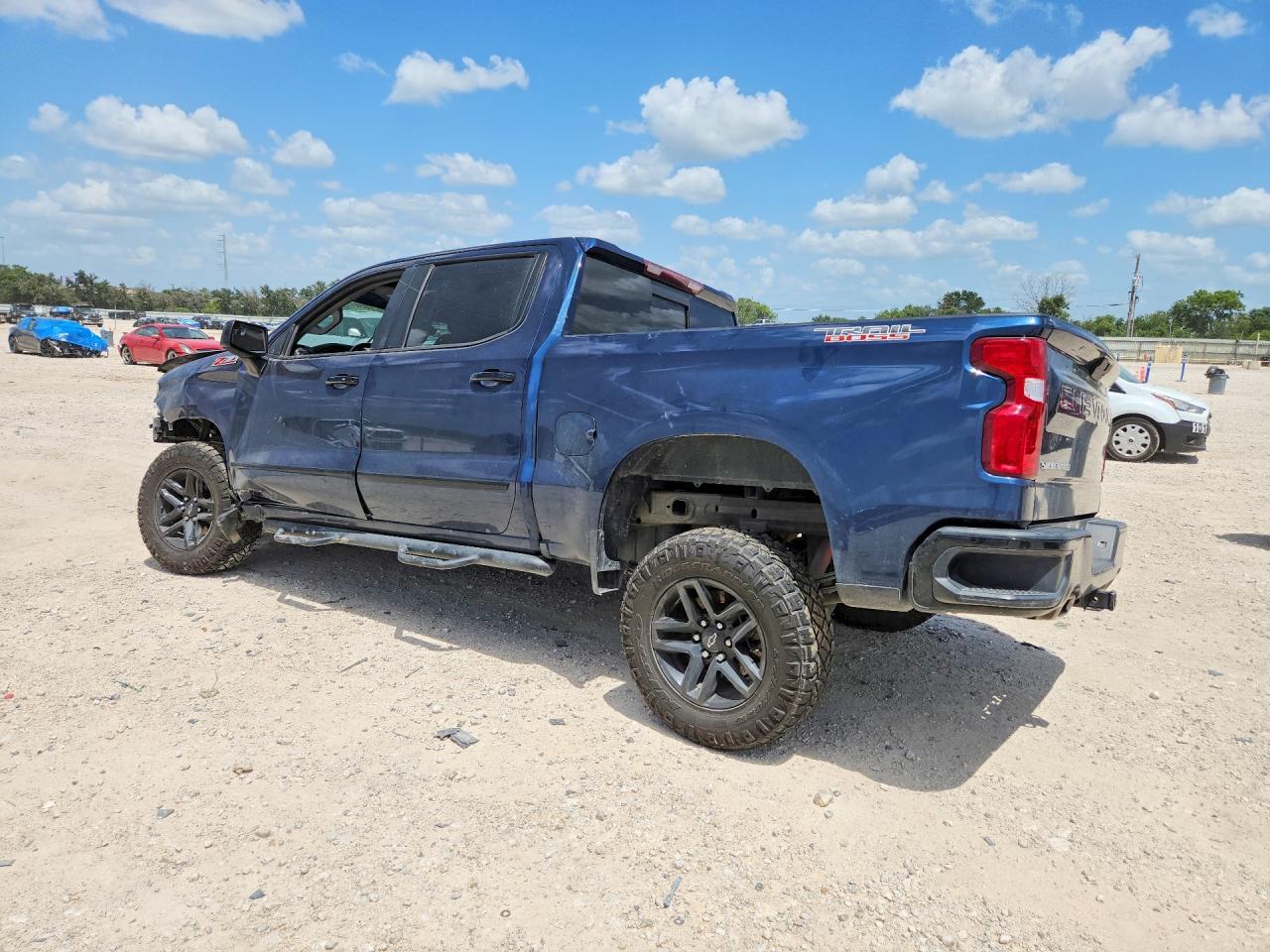 2021 CHEVROLET SILVERADO K1500 LT TRAIL BOSS — снимка 2