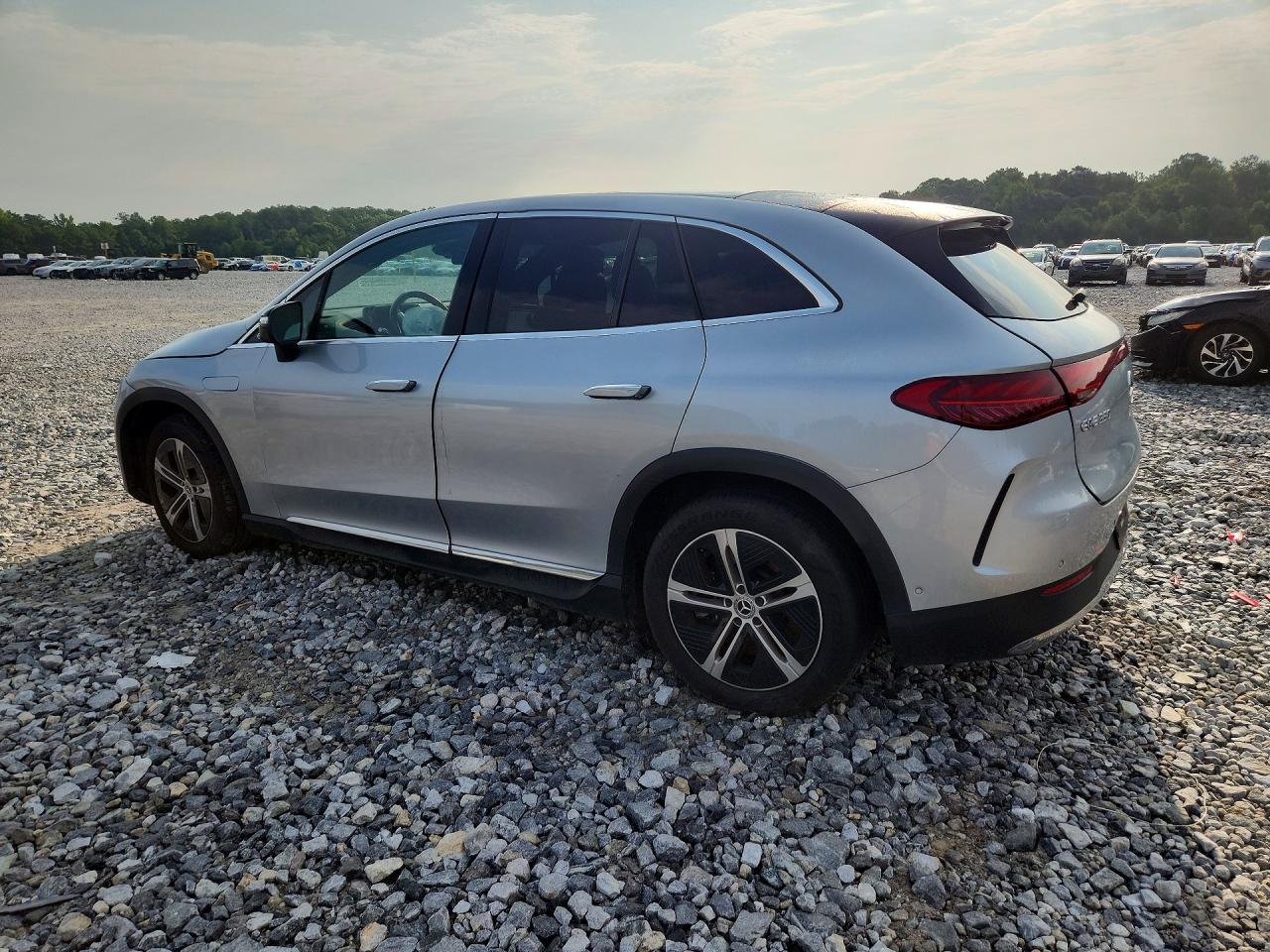 2023 MERCEDES-BENZ EQE SUV 350 4MATIC — снимка 2