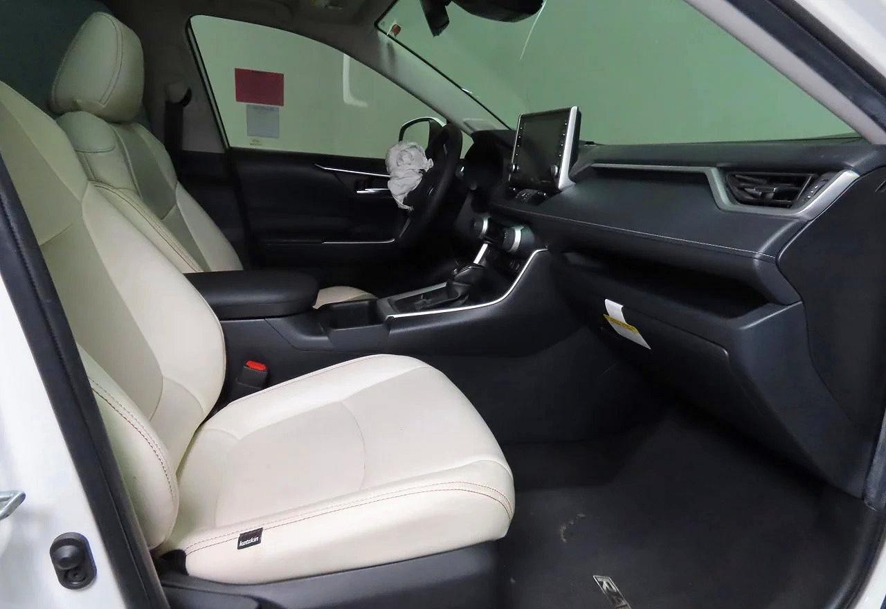 2022 TOYOTA RAV4 XLE PREMIUM — снимка 5