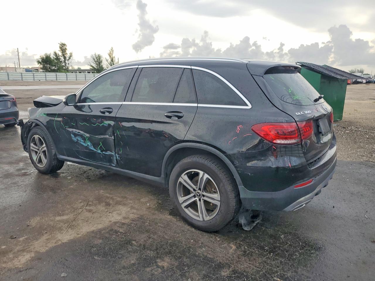 2020 MERCEDES-BENZ GLC 300 — снимка 2