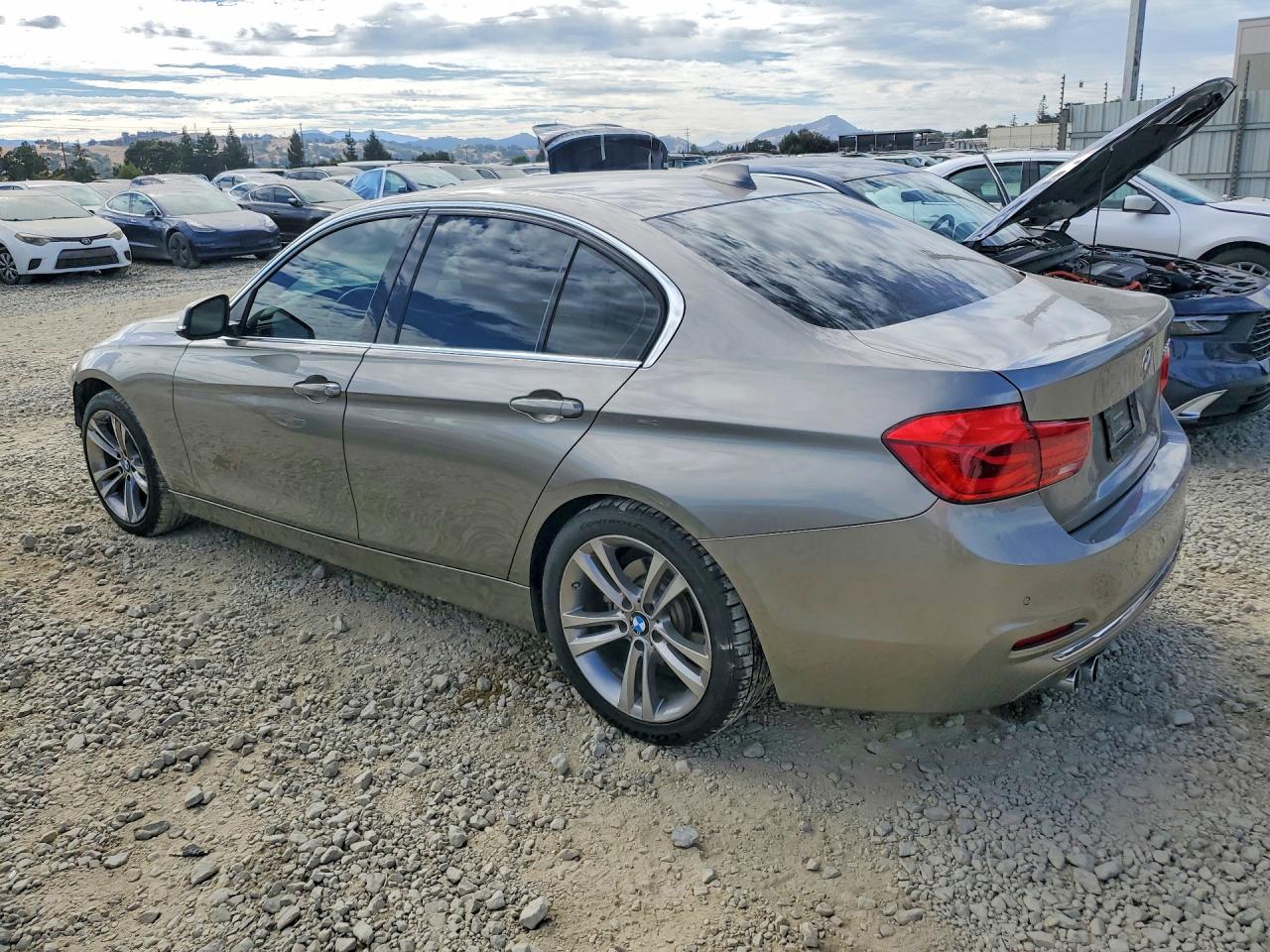 2016 BMW 328 I SULEV — снимка 2