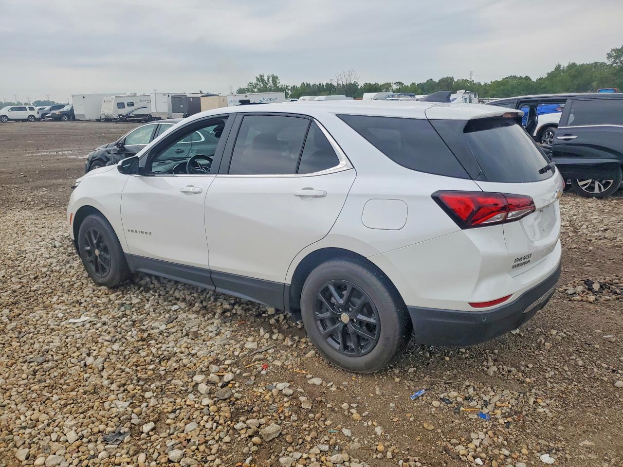 2022 CHEVROLET EQUINOX LT — снимка 2