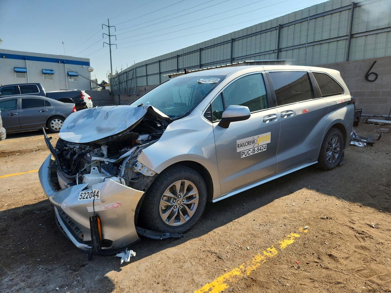 2022 TOYOTA SIENNA LE
