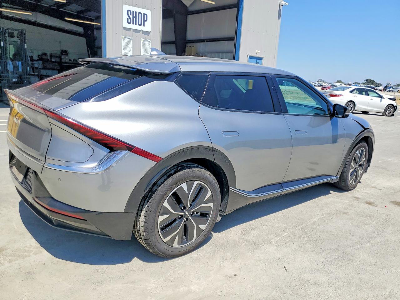 2023 KIA EV6 WIND — снимка 3