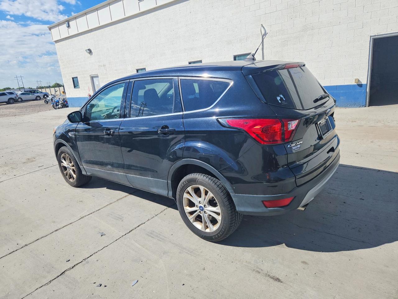 2019 FORD ESCAPE SE — снимка 2