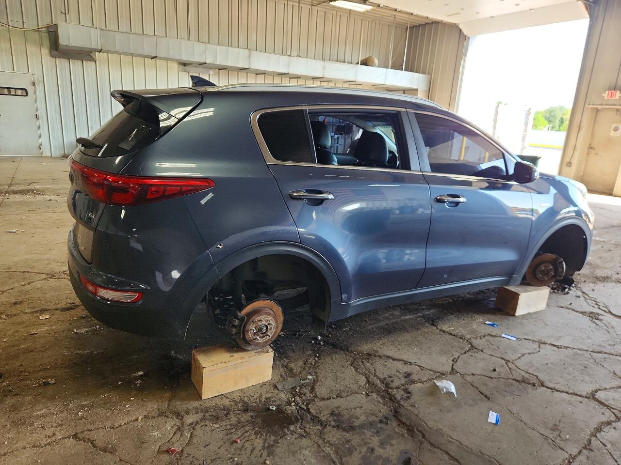 2017 KIA SPORTAGE EX — снимка 3