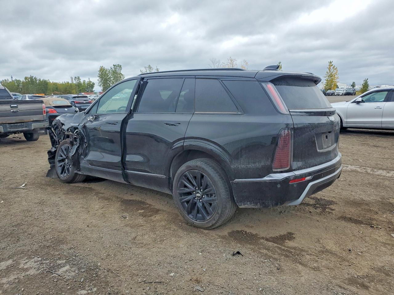 2026 CADILLAC VISTIQ SPORT — photo 2