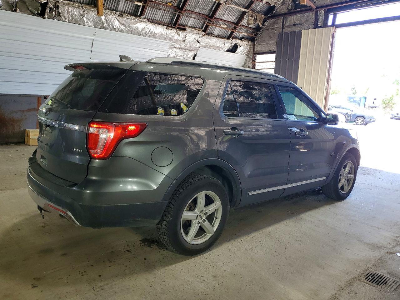 2017 FORD EXPLORER XLT — снимка 3