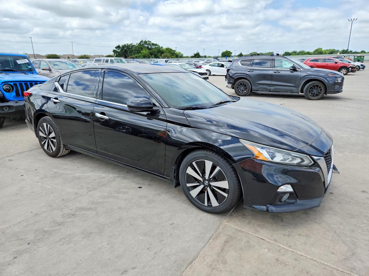 2019 NISSAN ALTIMA SV — снимка 4
