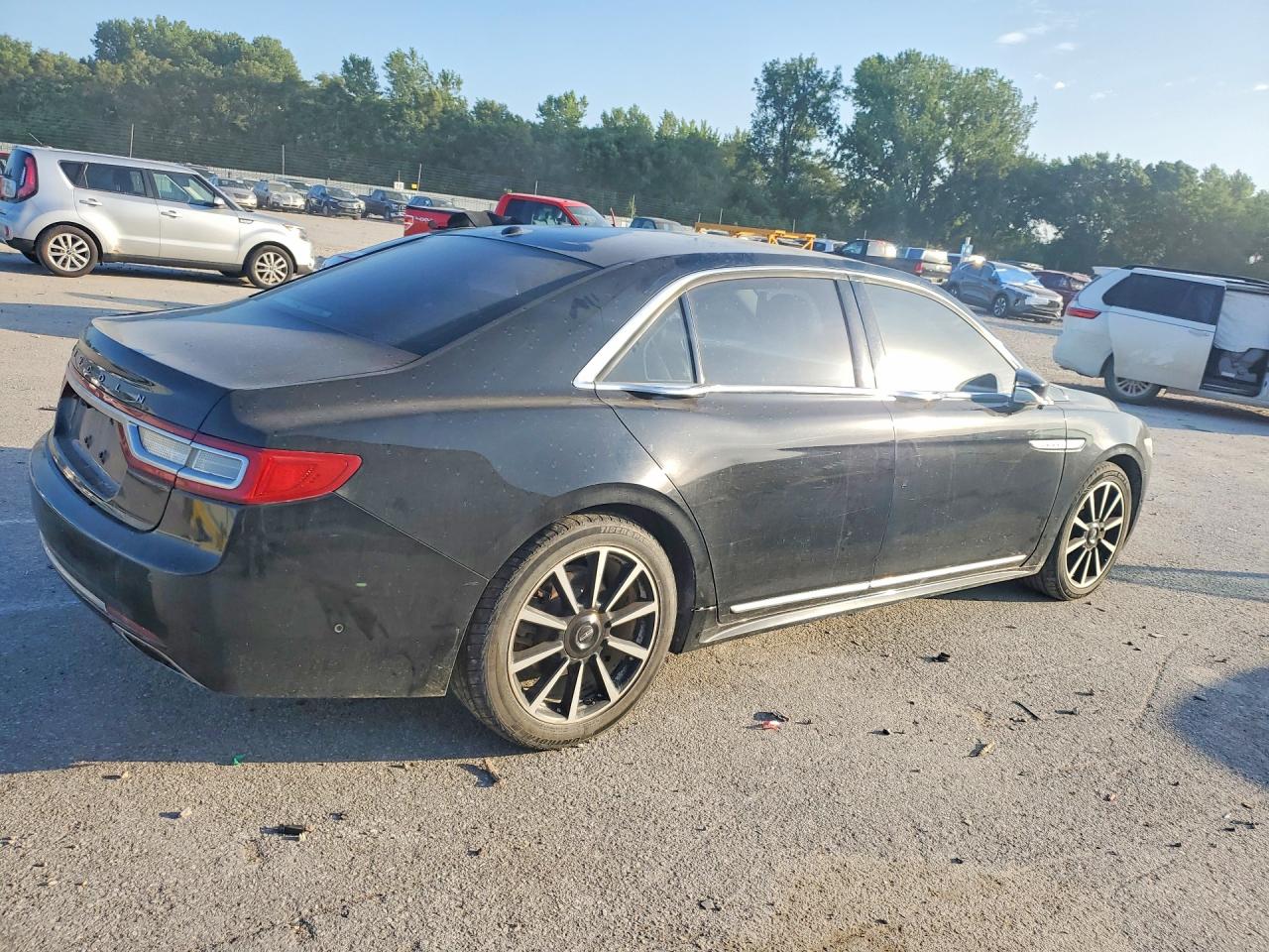 2017 LINCOLN CONTINENTAL RESERVE — снимка 3