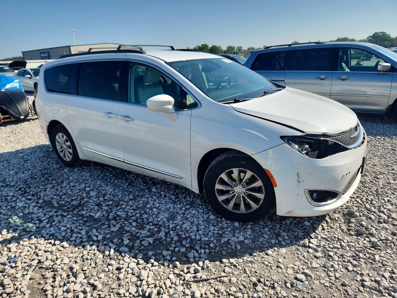 2017 CHRYSLER PACIFICA TOURING L — снимка 4