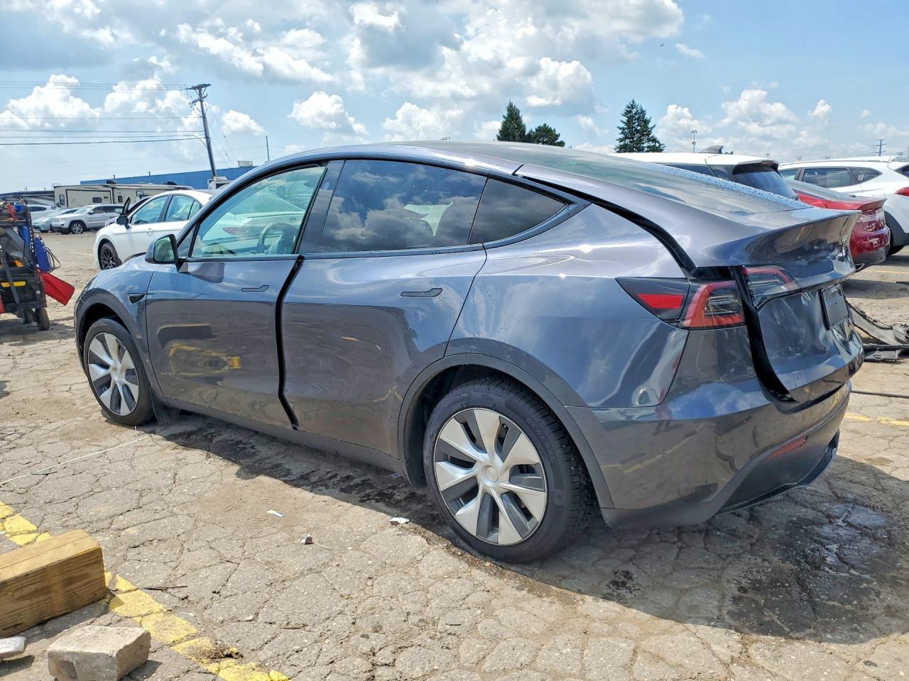2023 TESLA MODEL Y — снимка 2