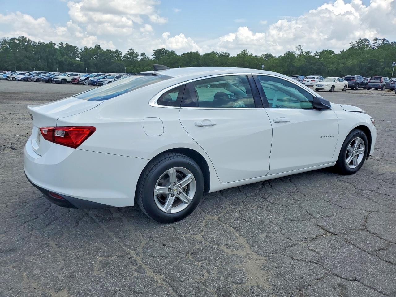2019 CHEVROLET MALIBU LS — снимка 3