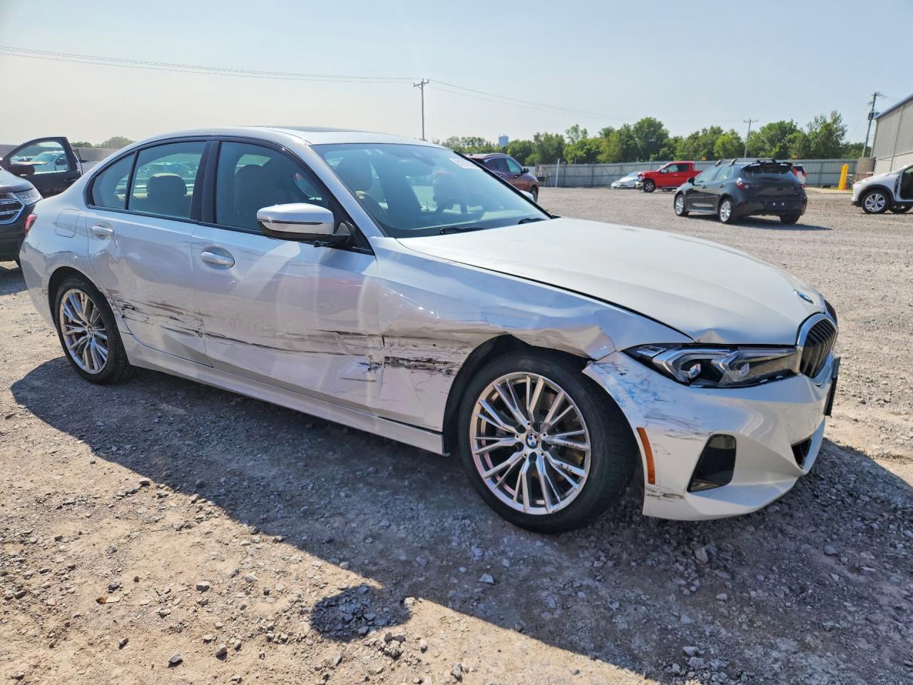 2023 BMW 330XI — снимка 4