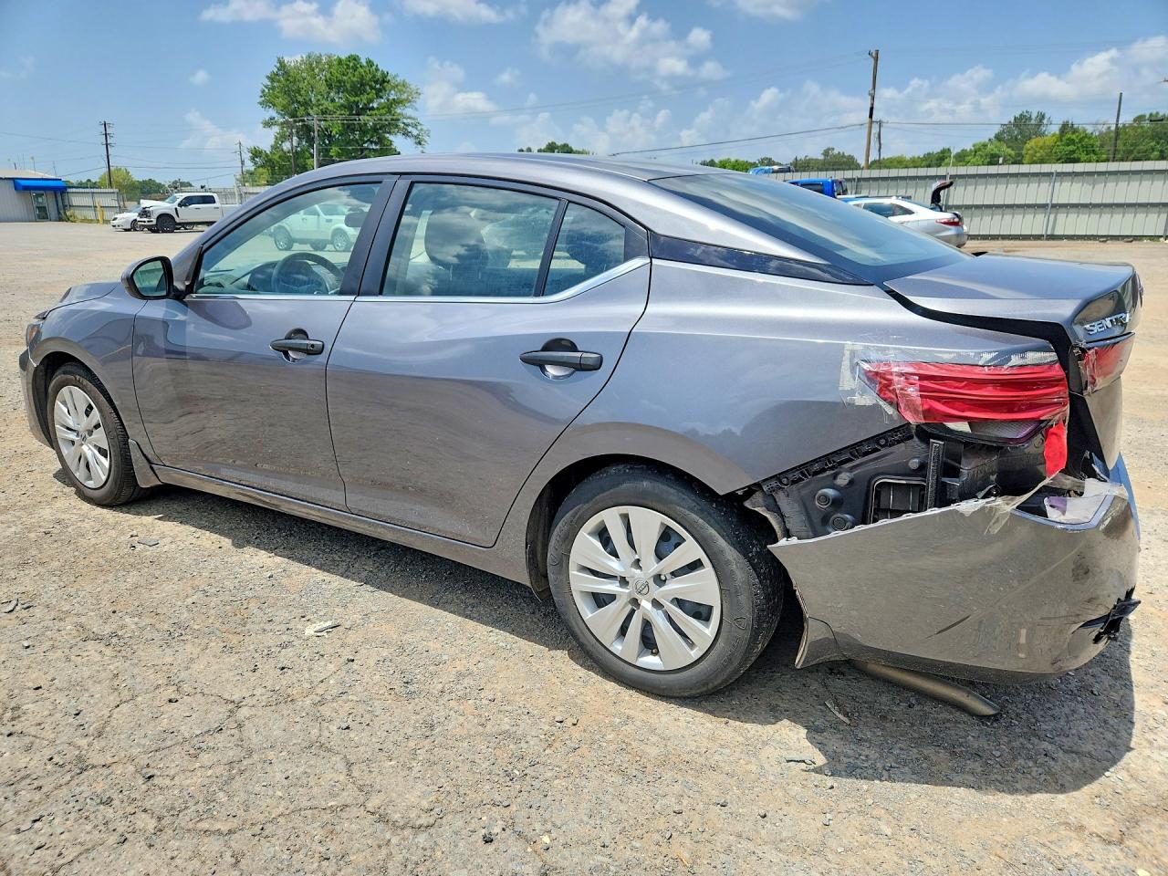 2025 NISSAN SENTRA S — снимка 2