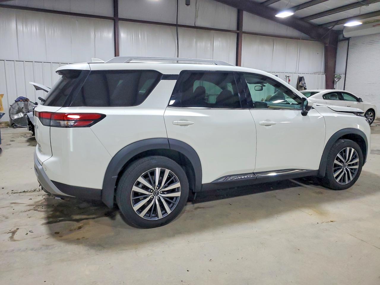 2022 NISSAN PATHFINDER PLATINUM — снимка 3