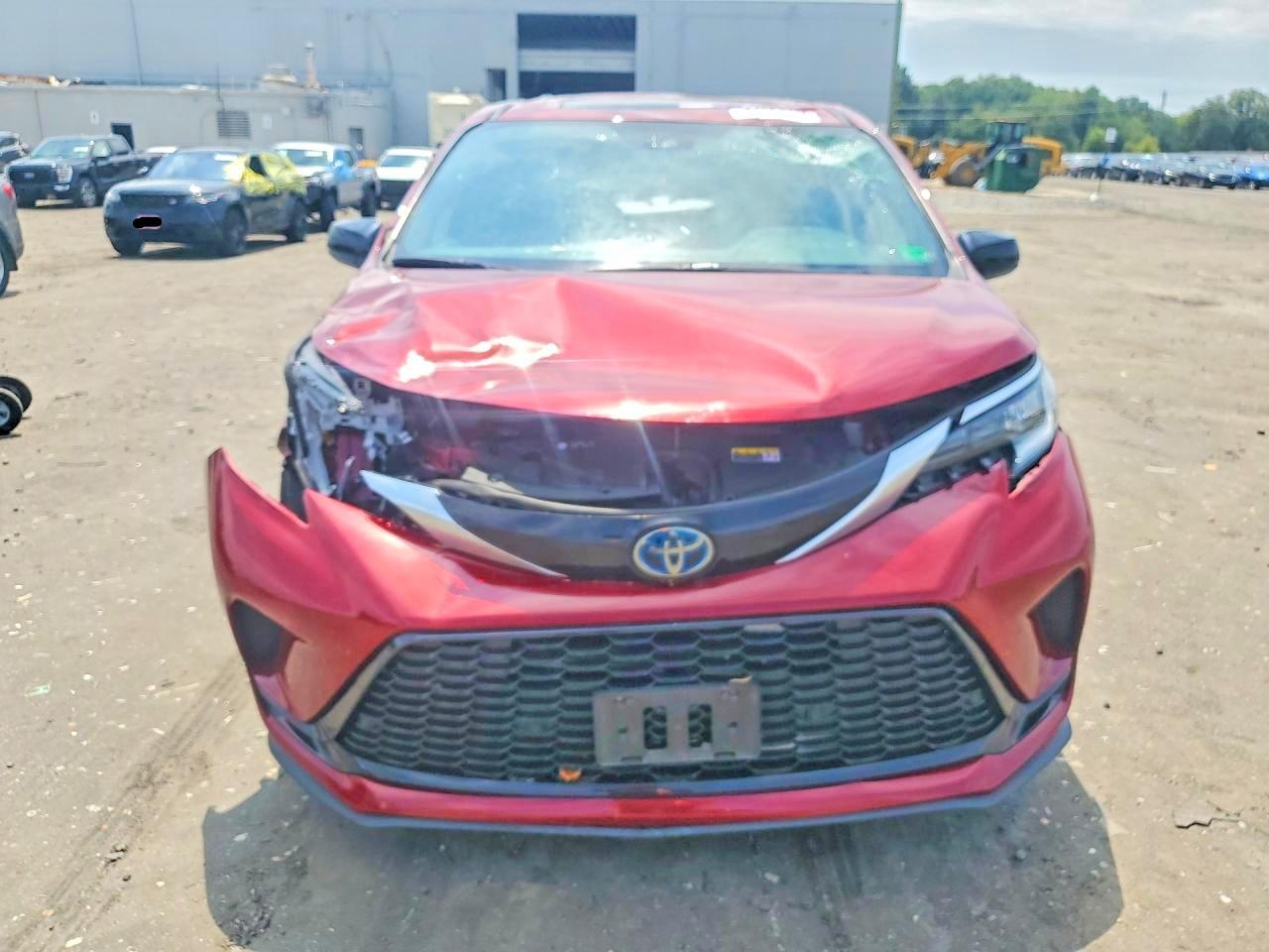 2022 TOYOTA SIENNA XSE — снимка 5