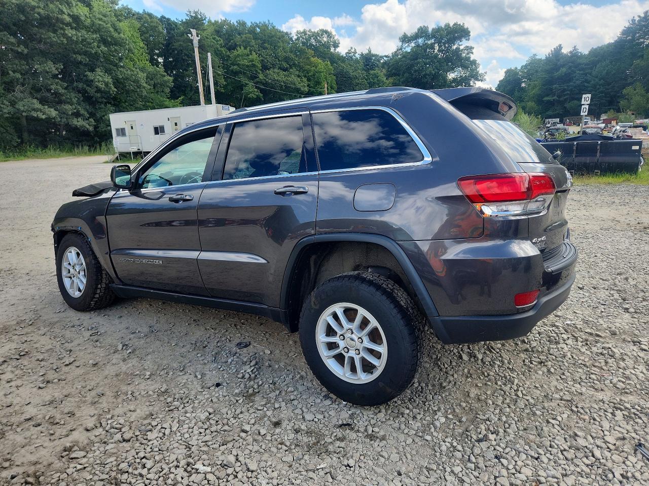 2020 JEEP GRAND CHEROKEE LAREDO — снимка 2