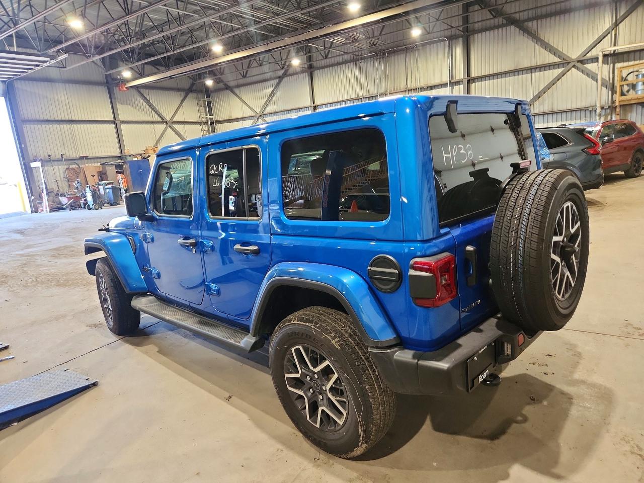 2026 JEEP WRANGLER SAHARA — снимка 2